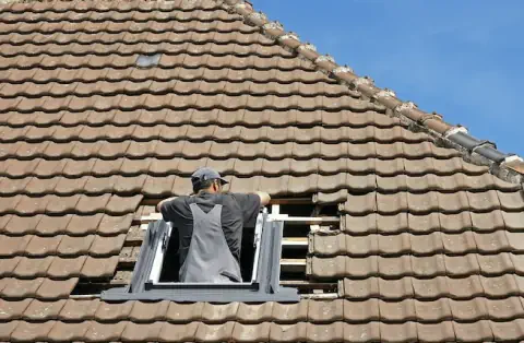 Pose de velux - Le Bonhomme
